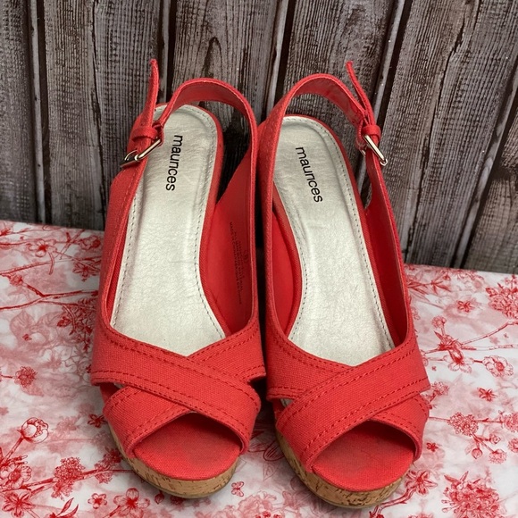 🌈Super Cute Coral Wedges 🐠💖 - Picture 6 of 8
